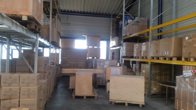 Frachtumschlag im Lager